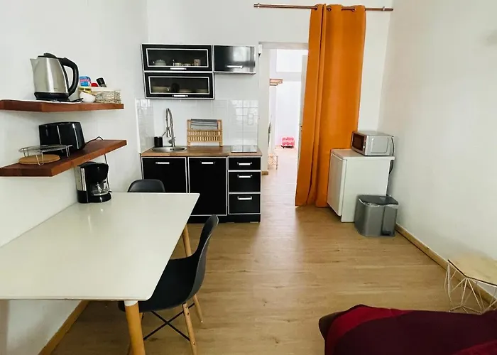 Nice City Apartment
